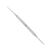 Cinzel Micro Ochsenbein  Quinelato